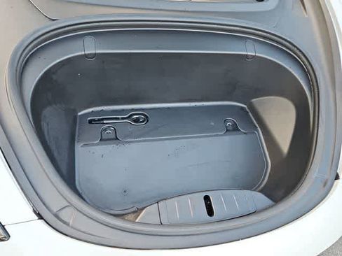 Used 2019 Tesla Model 3 Standard Range Plus image 14