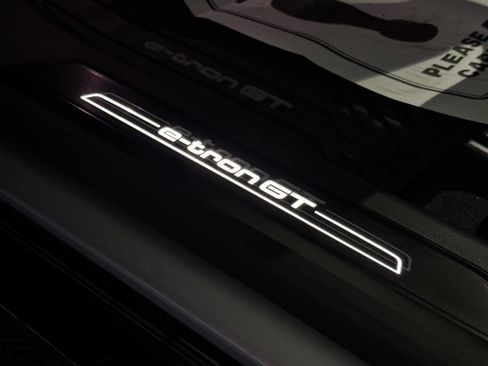 Used 2024 Audi e-tron GT Premium Plus w/ Performance Package image 16