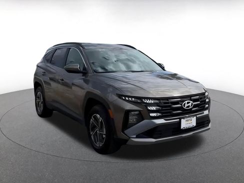 Used 2025 Hyundai Tucson Blue image 3