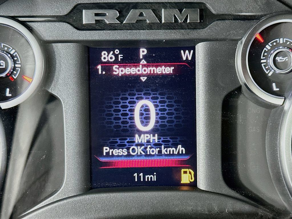 New 2026 RAM 1500 Express AWD/4WD image 11