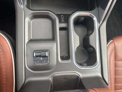 Used 2024 GMC Sierra 2500 Denali Ultimate image 5