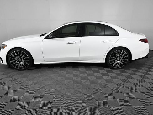 New 2026 Mercedes-Benz E 450 4MATIC Sedan image 3