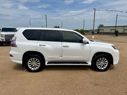 Used 2017 Lexus GX 460 Premium AWD/4WD image 4