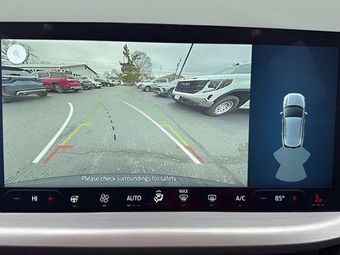 Used 2025 Ford Escape Platinum AWD/4WD image 25