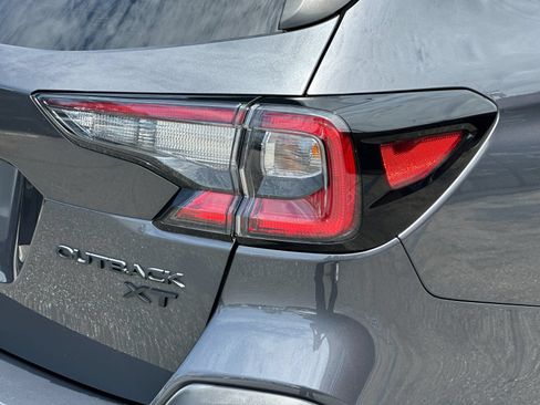 Used 2023 Subaru Outback Onyx Edition XT AWD/4WD image 36