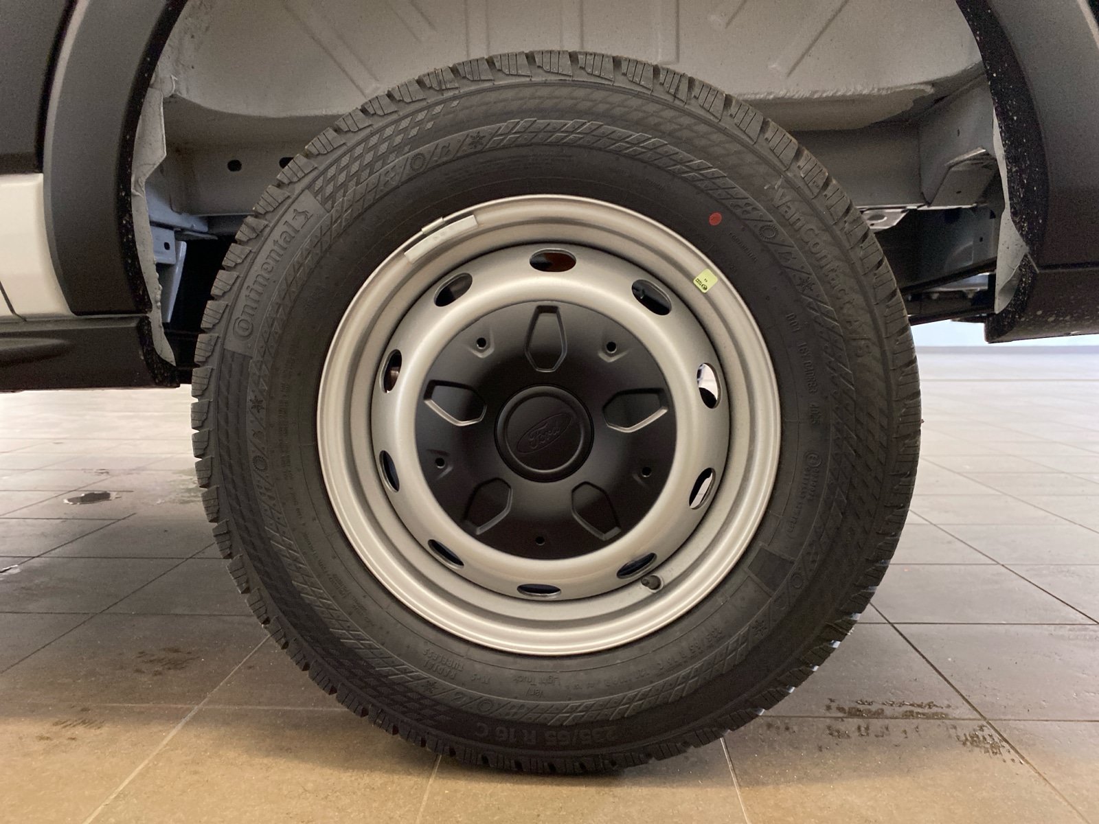 New 2026 Ford Transit 250 Low Roof RWD image 19
