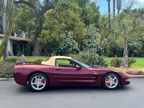 Used 2003 Chevrolet Corvette Convertible w/ Preferred Equipment Group1 image 13