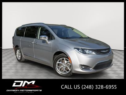 Used 2019 Chrysler Pacifica Limited