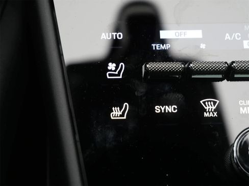 Certified 2026 Porsche Cayenne GTS image 25