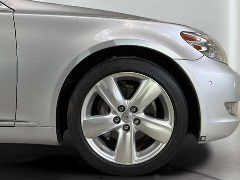 Used 2012 Lexus LS 460 w/ Luxury Value Edition RWD image 34