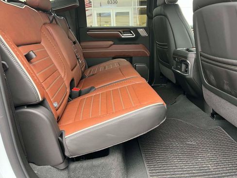 Certified 2026 GMC Sierra 2500 Denali Ultimate w/ Max Trailering Package image 18