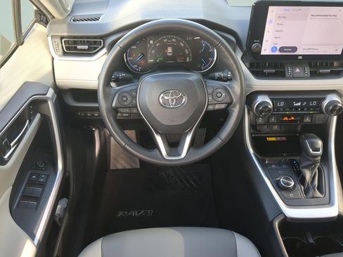 Used 2024 Toyota RAV4 XLE Premium w/ Weather Package AWD/4WD image 12