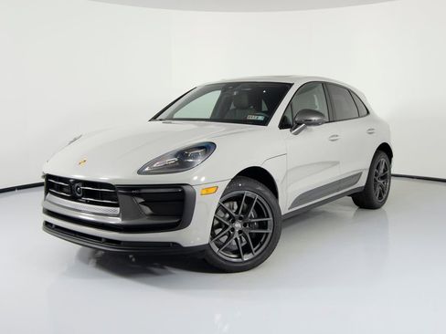 New 2026 Porsche Macan Turbo image 1