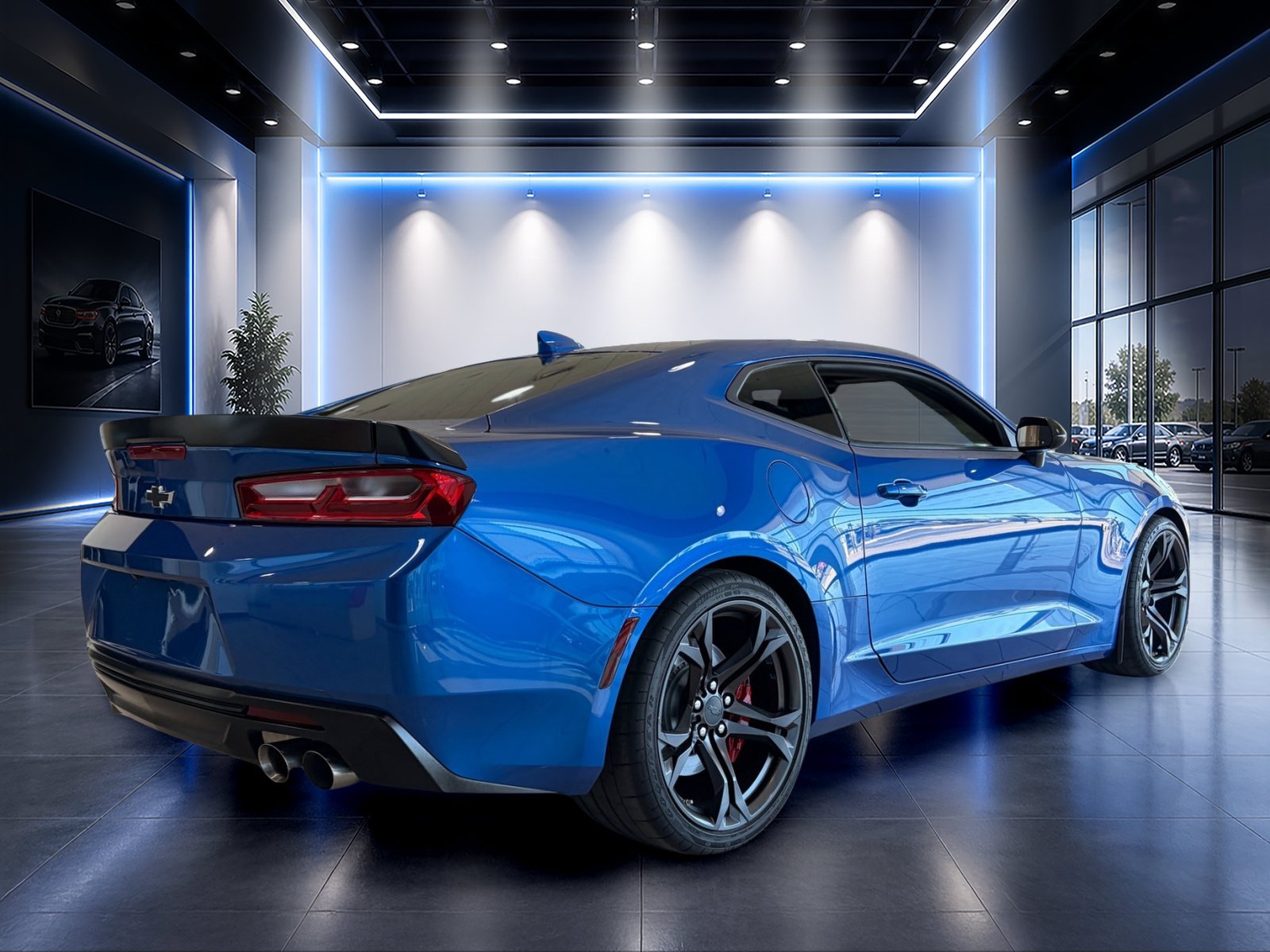 Used 2018 Chevrolet Camaro SS RWD image 4