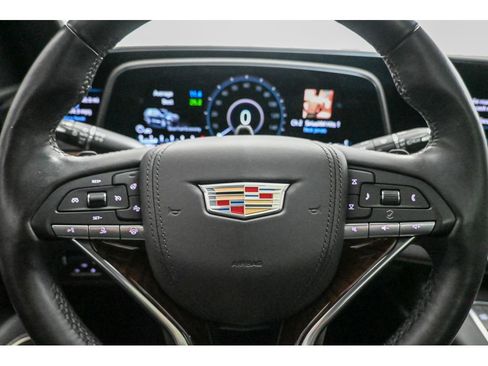 Used 2022 Cadillac Escalade Sport Platinum w/ Heavy-Duty Trailer Package image 12