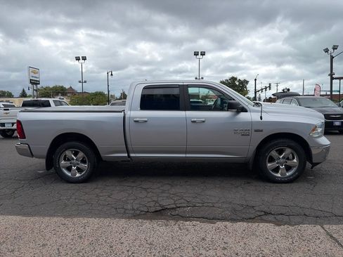 Used 2019 RAM 1500 Big Horn AWD/4WD image 4