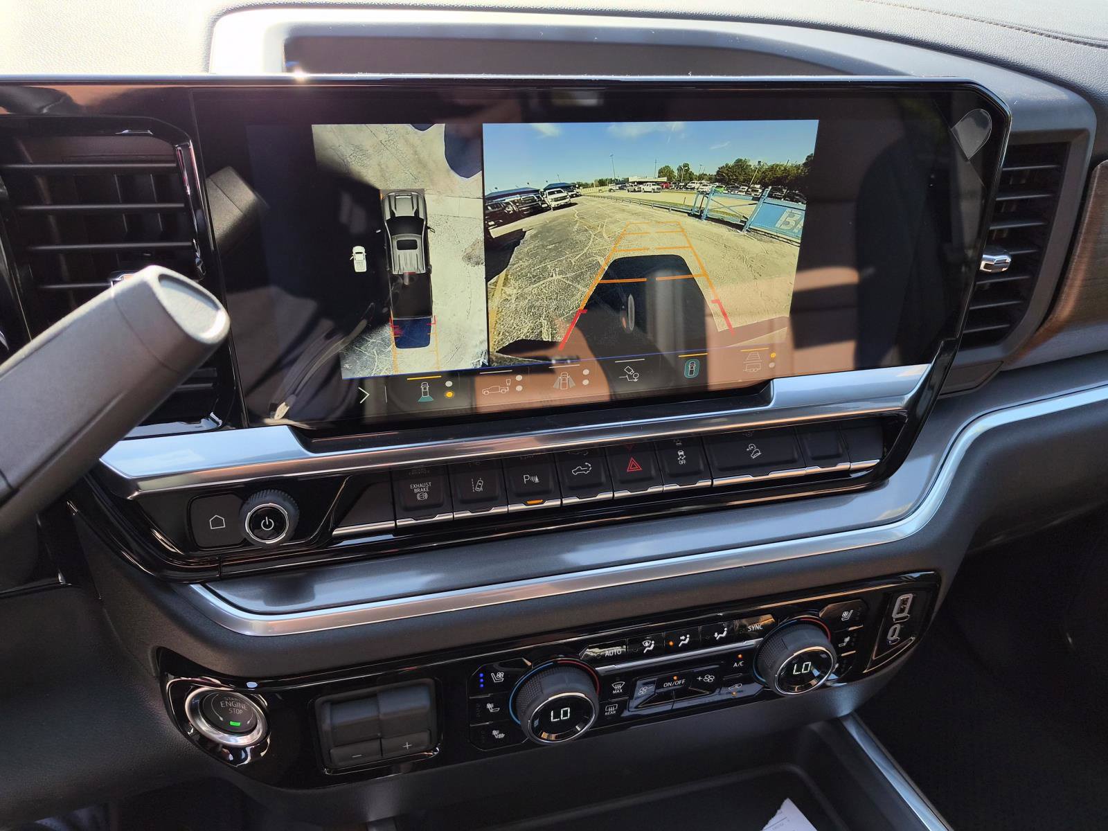New 2026 Chevrolet Silverado 2500 High Country w/ Technology Package AWD/4WD image 15