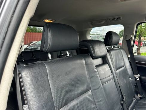 Used 2015 Lexus GX 460 w/ Premium Package AWD/4WD image 29