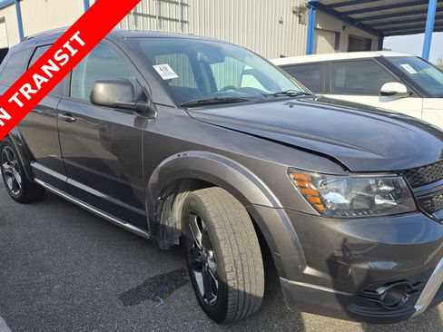 Used 2015 Dodge Journey Crossroad w/ Flexible Seating Group image 3