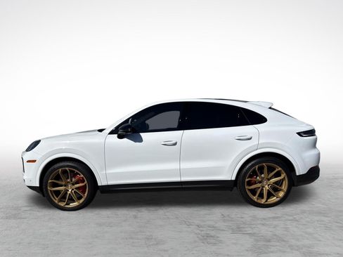 Used 2025 Porsche Cayenne S AWD/4WD image 9