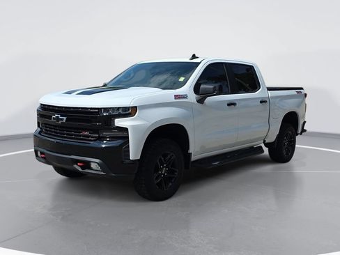 Used 2019 Chevrolet Silverado 1500 LT Trail Boss AWD/4WD image 9
