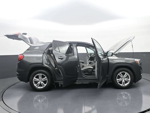 Used 2020 GMC Terrain SLE FWD image 43