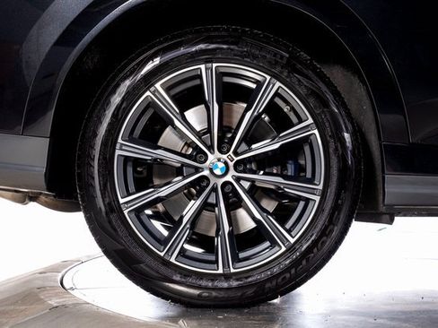 Used 2023 BMW X6 M50i w/ Parking Assistance Package image 14