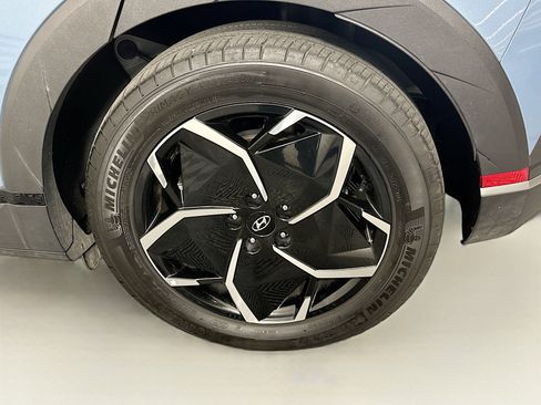 Used 2024 Hyundai Ioniq 5 SEL image 11