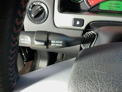 Used 2005 Pontiac GTO RWD image 30