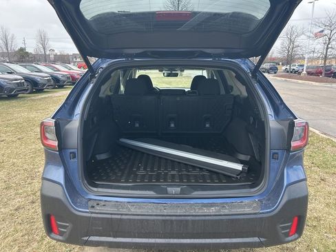 Certified 2021 Subaru Outback Premium image 12