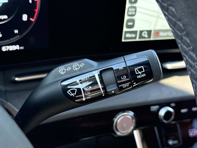 Used 2023 Kia Carnival SX FWD image 25
