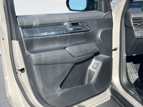 New 2026 GMC Terrain Elevation w/ Elevation Premium Package AWD/4WD image 10