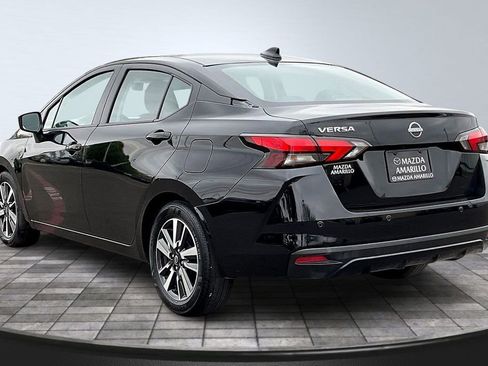 Used 2025 Nissan Versa SV image 5