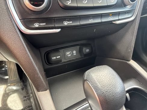 Used 2019 Hyundai Santa Fe SE FWD image 35