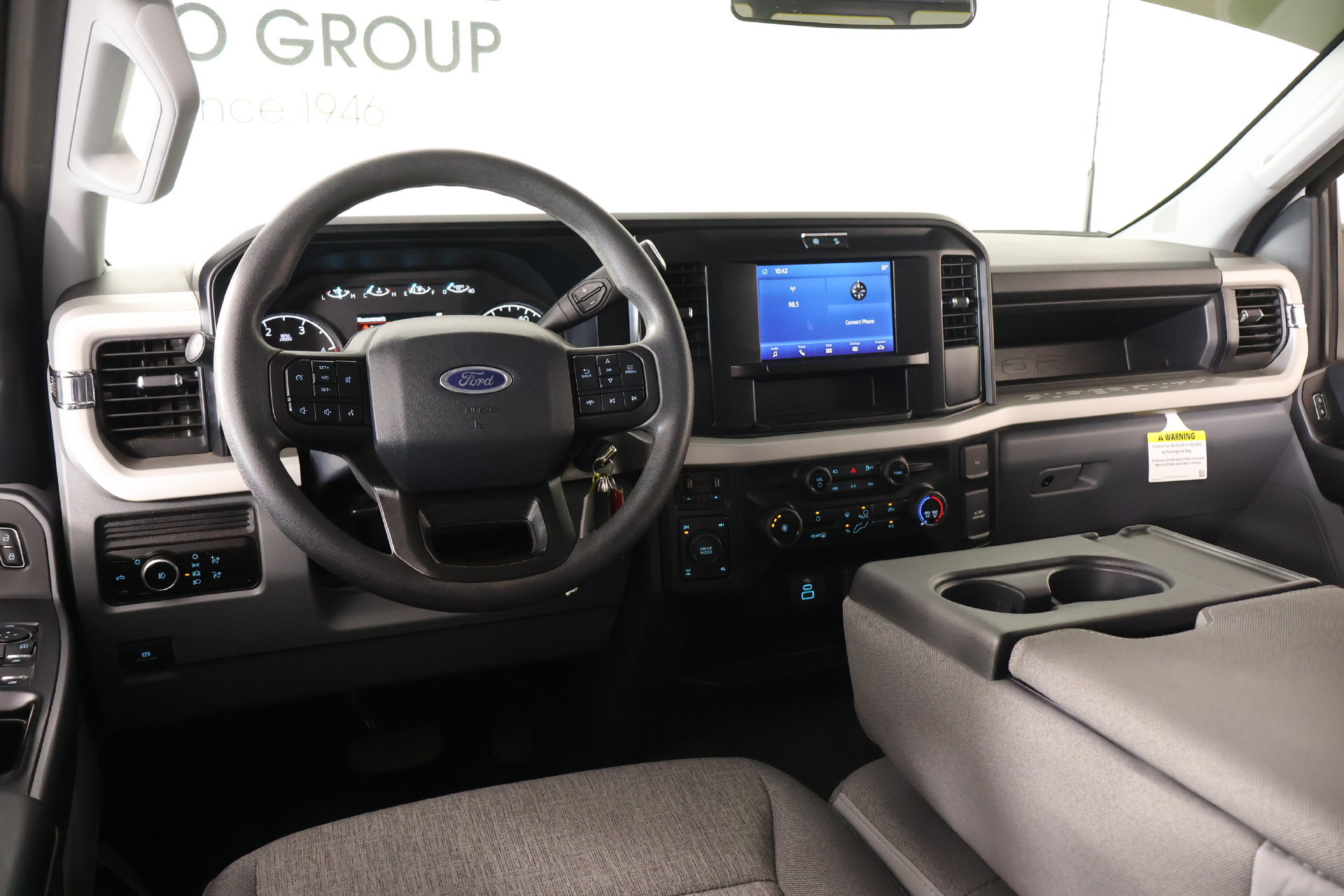Used 2025 Ford F250 XL w/ STX Appearance Package AWD/4WD image 2
