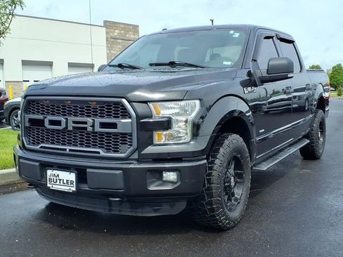 Used 2015 Ford F150 XLT w/ Equipment Group 301A Mid AWD/4WD image 2
