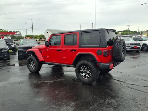 Used 2018 Jeep Wrangler Unlimited Rubicon w/ Dual Top Group AWD/4WD image 4