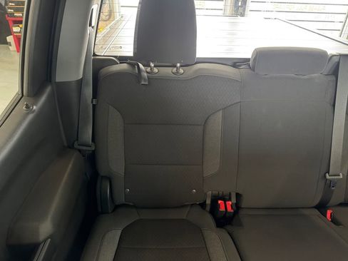 Used 2021 Chevrolet Silverado 1500 LT w/ Z71 Off-Road Package image 17