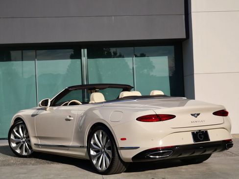New 2026 Bentley Continental GTC image 3