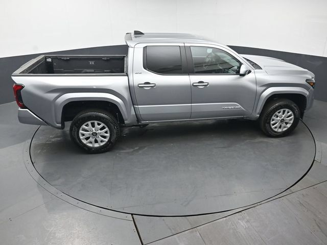 Certified 2026 Toyota Tacoma SR5 AWD/4WD image 44