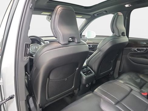 Used 2019 Volvo XC90 T6 Momentum w/ Advanced Package AWD/4WD image 12