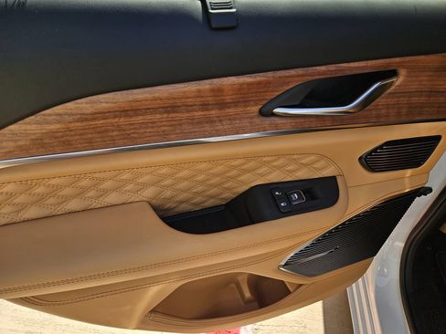New 2026 Jeep Grand Cherokee Summit AWD/4WD image 13