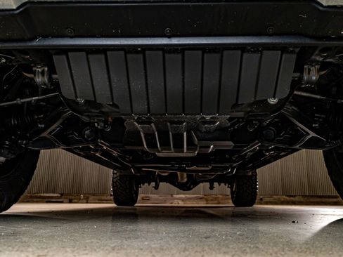 Used 2025 GMC Sierra 3500 Denali w/ Denali Reserve Package image 12