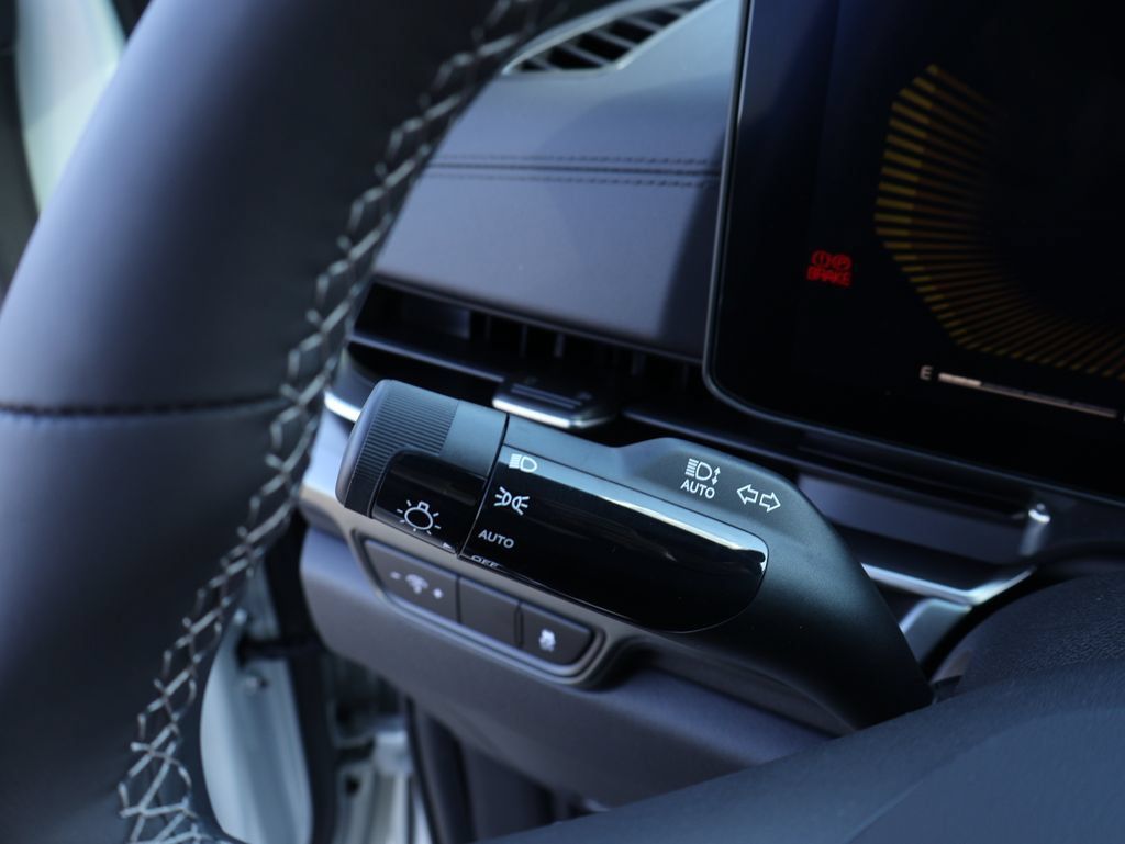 New 2027 Kia Carnival EX w/ Dark Edition Package FWD image 35