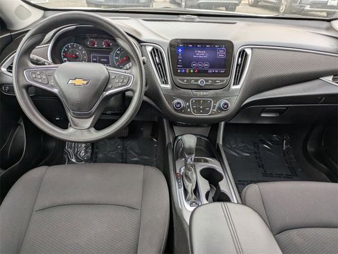 Used 2024 Chevrolet Malibu LT image 26