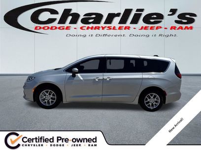 Certified 2023 Chrysler Pacifica Touring-L
