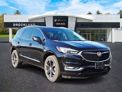 Used 2019 Buick Enclave Essence w/ LPO, Sport Appearance Package