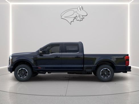 New 2026 Ford F350 Lariat w/ Tremor Off-Road Package image 3