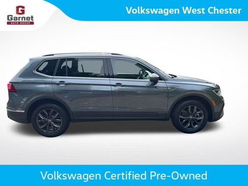 Certified 2023 Volkswagen Tiguan SE FWD image 7