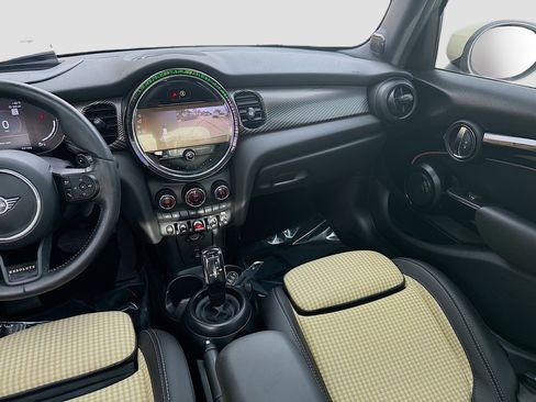 Used 2023 MINI Cooper S w/ MINI Resolute Edition image 22